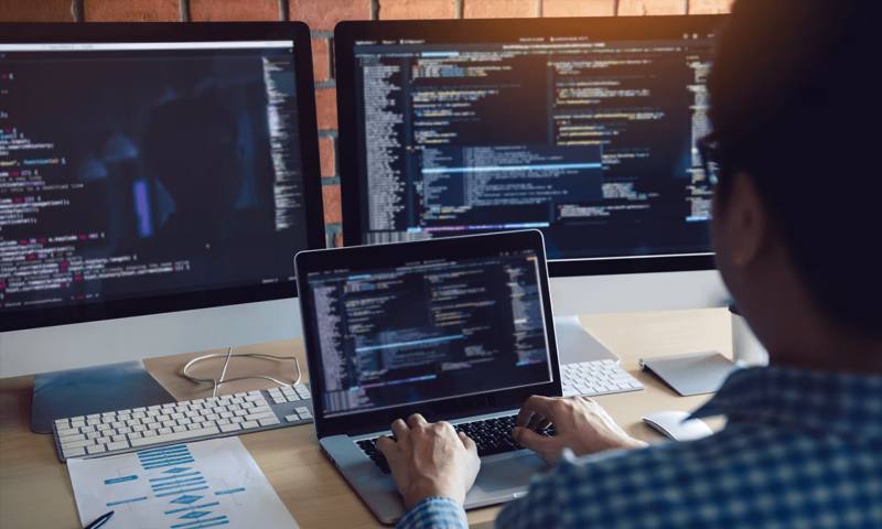 数据科学选型:R与Python如何赋能武清区网站建设?